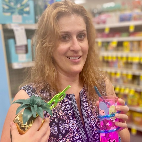 Meet your Posher, Meredith - Picture 1 of 1